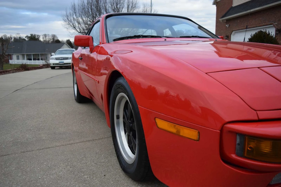 1984 Porsche 944 - Image 22 of 31