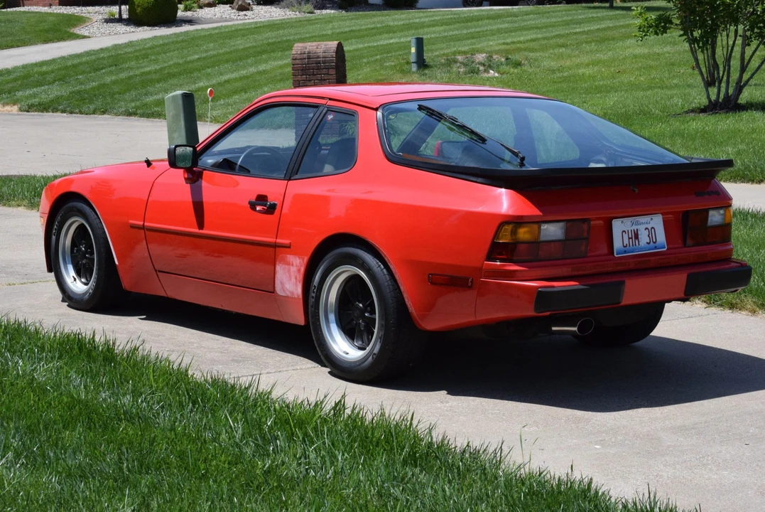 1984 Porsche 944 - Image 4 of 31