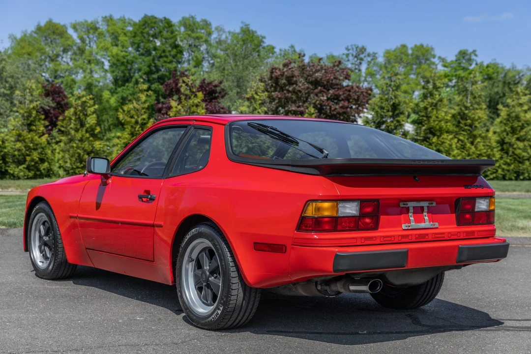 1984 Porsche 944 - Image 12 of 31
