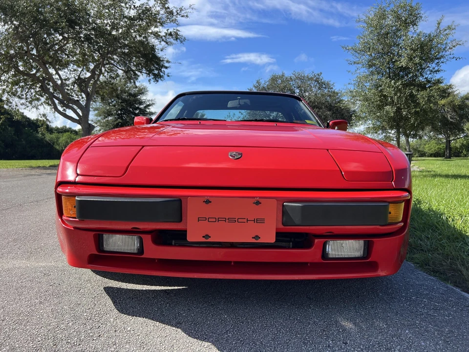 1984 Porsche 944 - Image 19 of 31