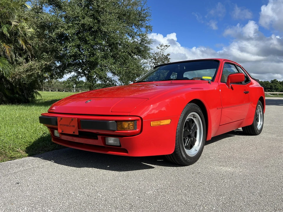 1984 Porsche 944 - Image 21 of 31