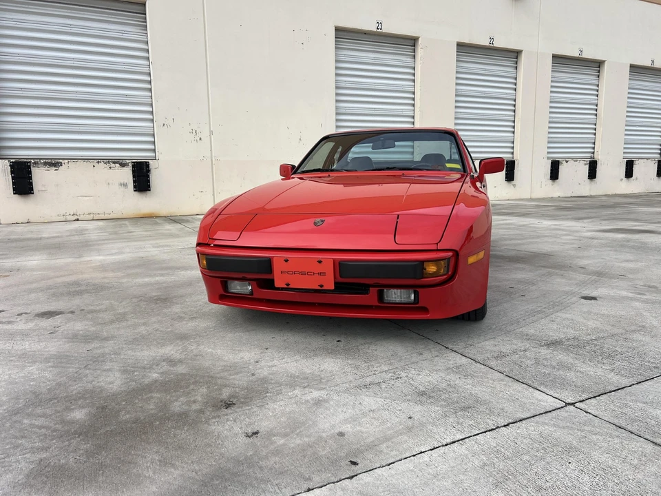 1984 Porsche 944 - Image 4 of 31