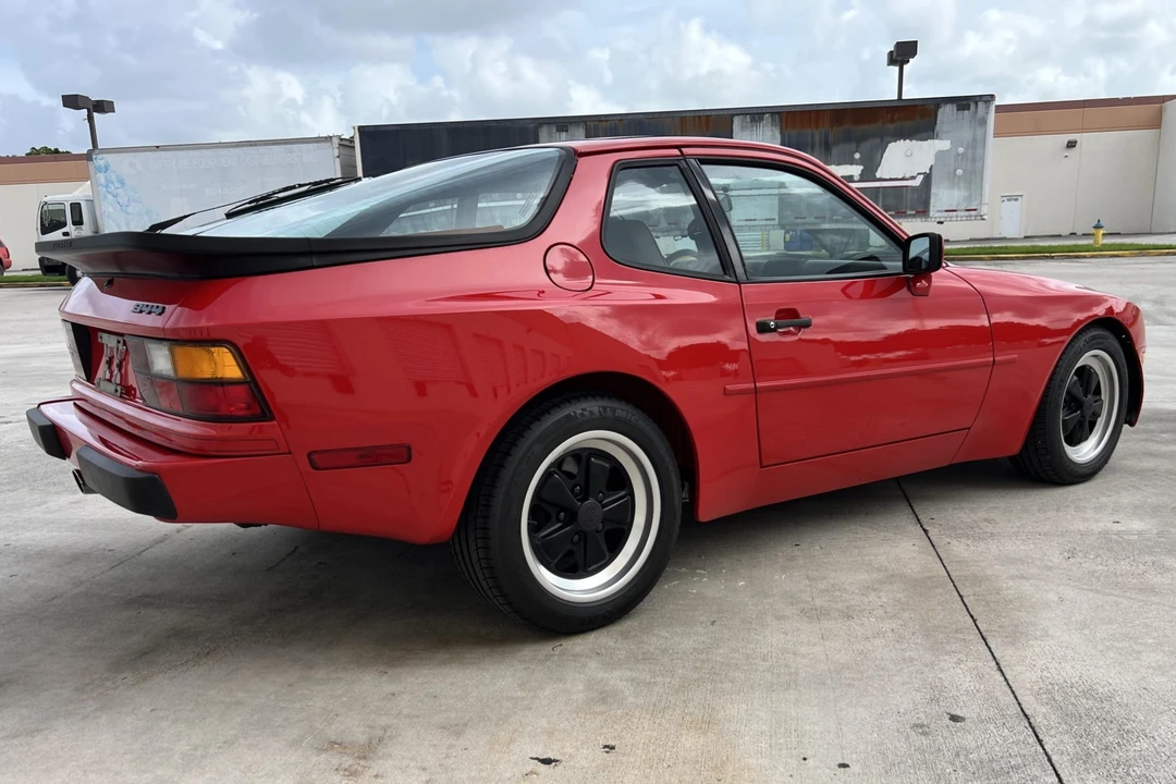 1984 Porsche 944 - Image 13 of 31