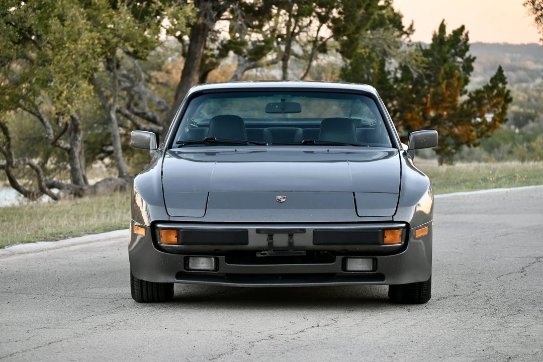 1984 Porsche 944 - Image 2 of 31