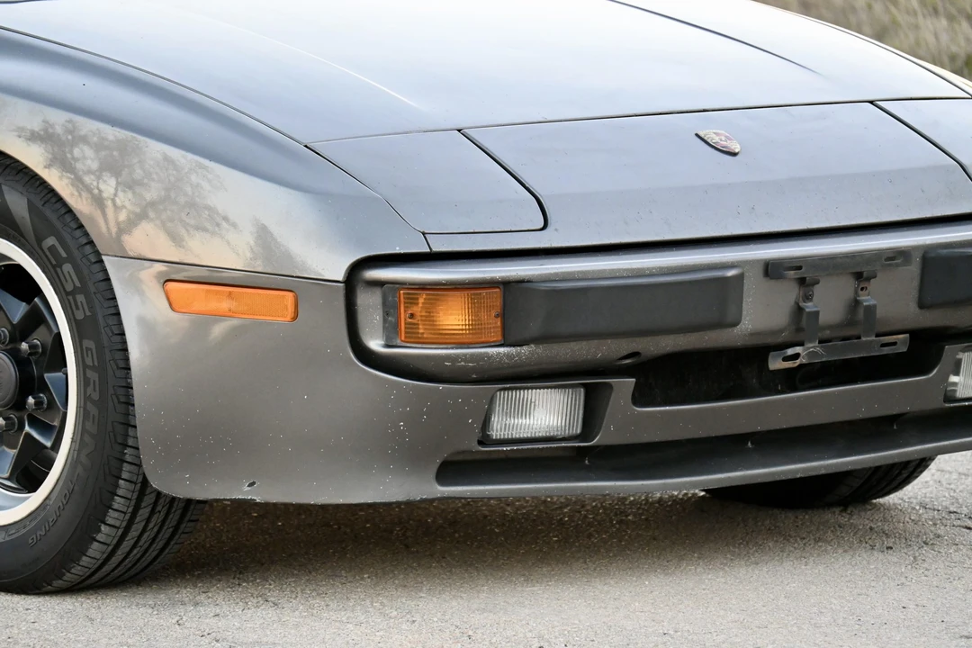 1984 Porsche 944 - Image 27 of 31