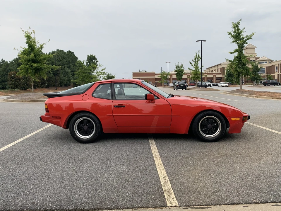 1984 Porsche 944 - Image 7 of 31