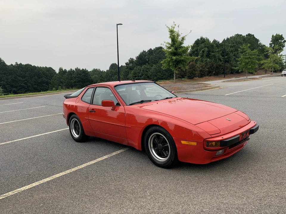 1984 Porsche 944 - Image 8 of 31