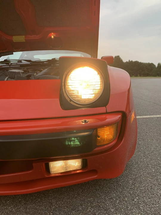 1984 Porsche 944 - Image 16 of 31
