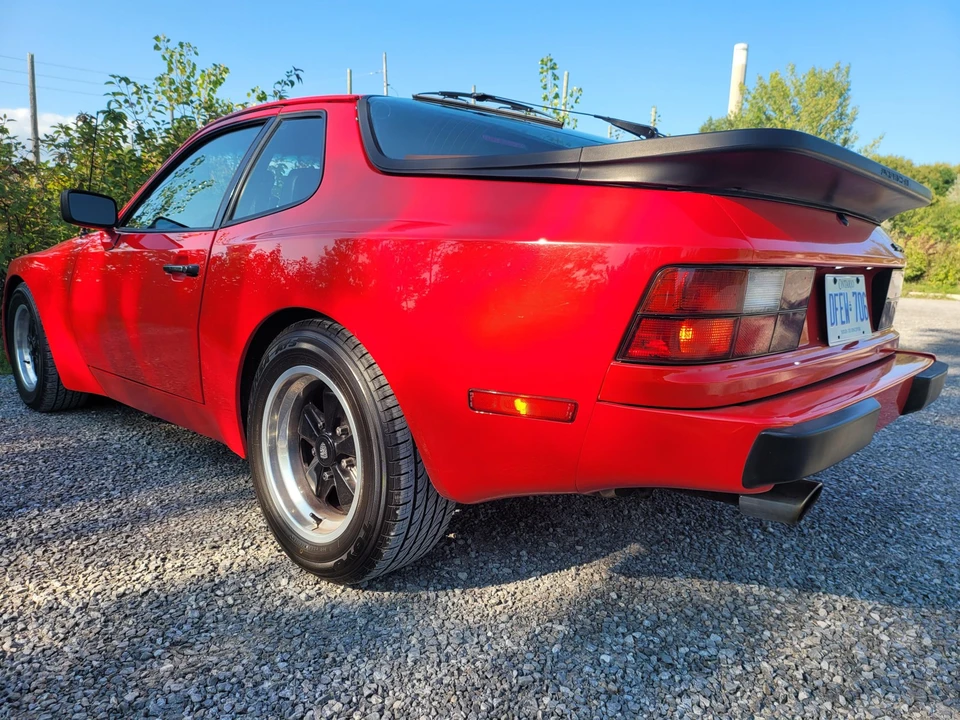1984 Porsche 944 - Image 6 of 31