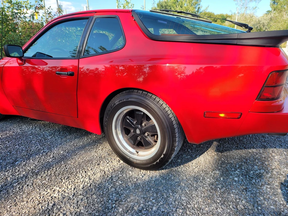1984 Porsche 944 - Image 27 of 31