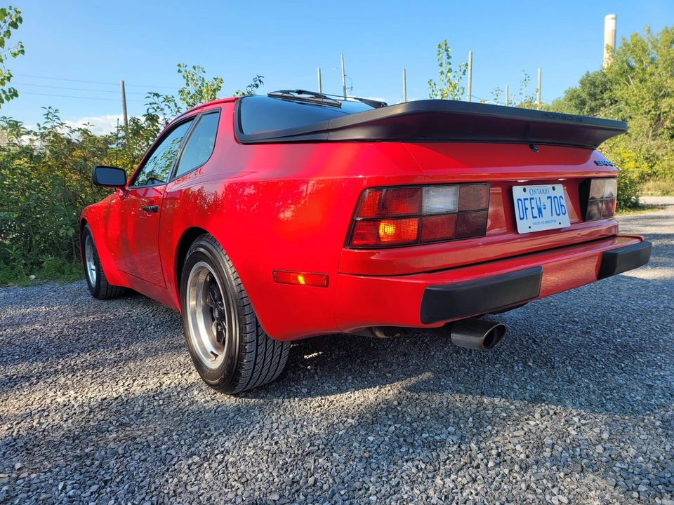 1984 Porsche 944 - Image 8 of 31