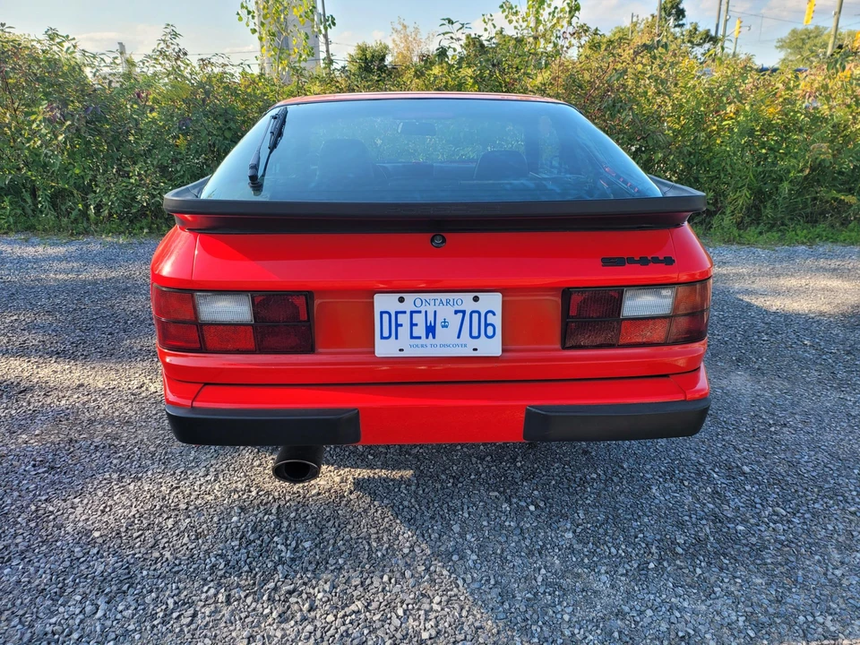 1984 Porsche 944 - Image 11 of 31