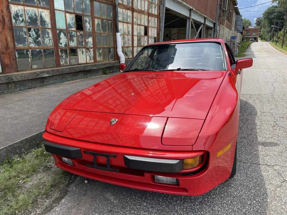 1984 Porsche 944 - Image 2 of 31