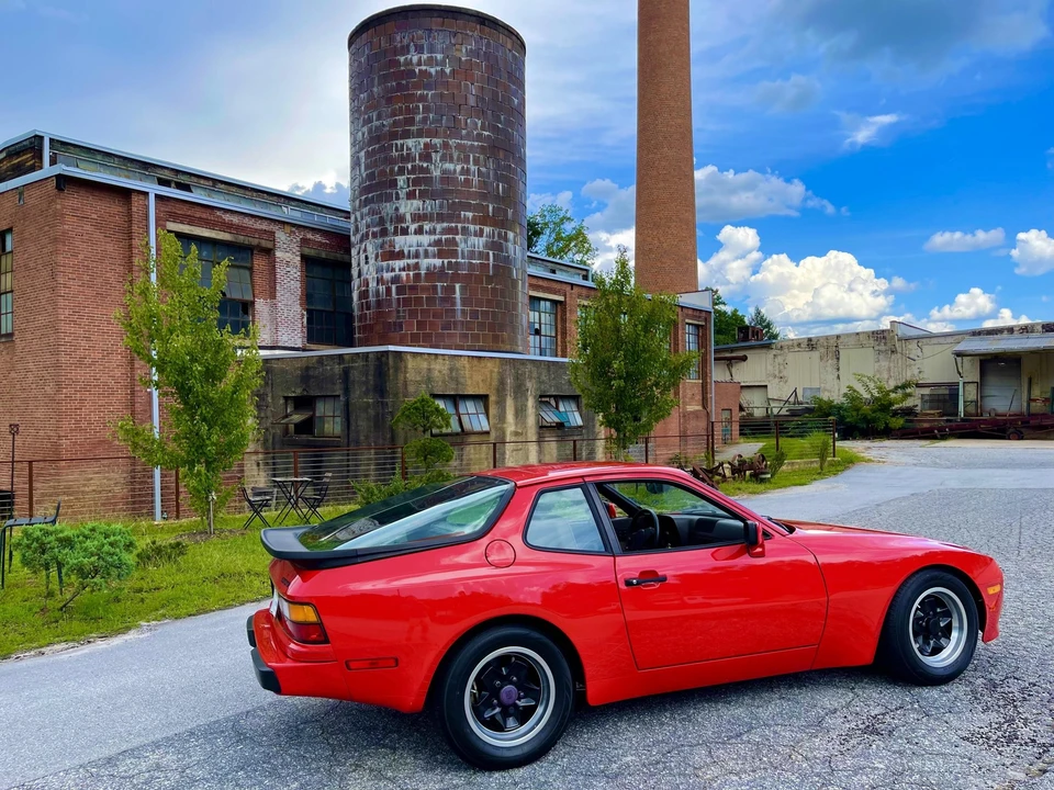 1984 Porsche 944 - Image 21 of 31