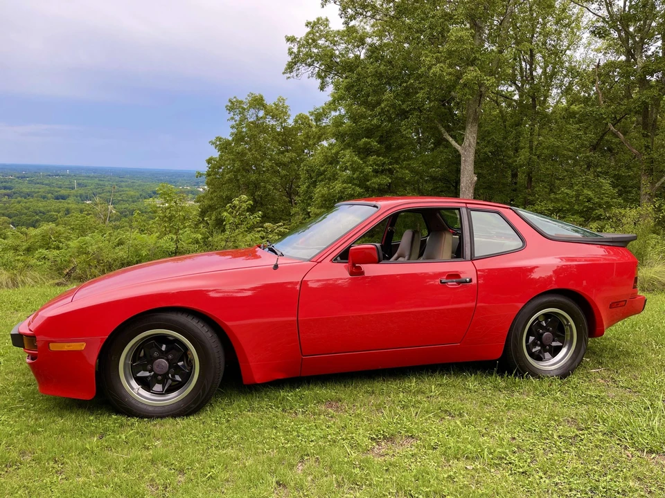 1984 Porsche 944 - Image 17 of 31
