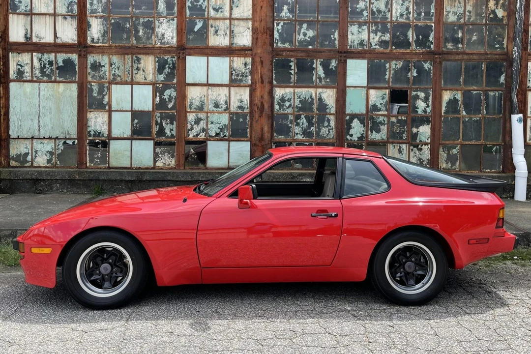 1984 Porsche 944 - Image 4 of 31