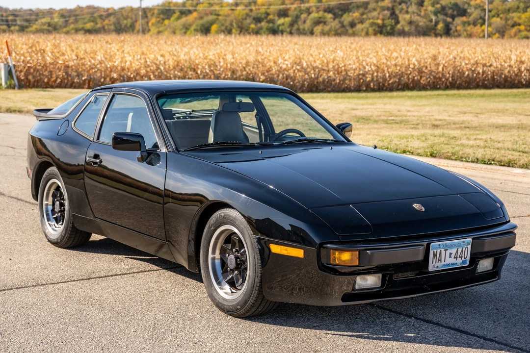 1984 Porsche 944 - Image 8 of 31