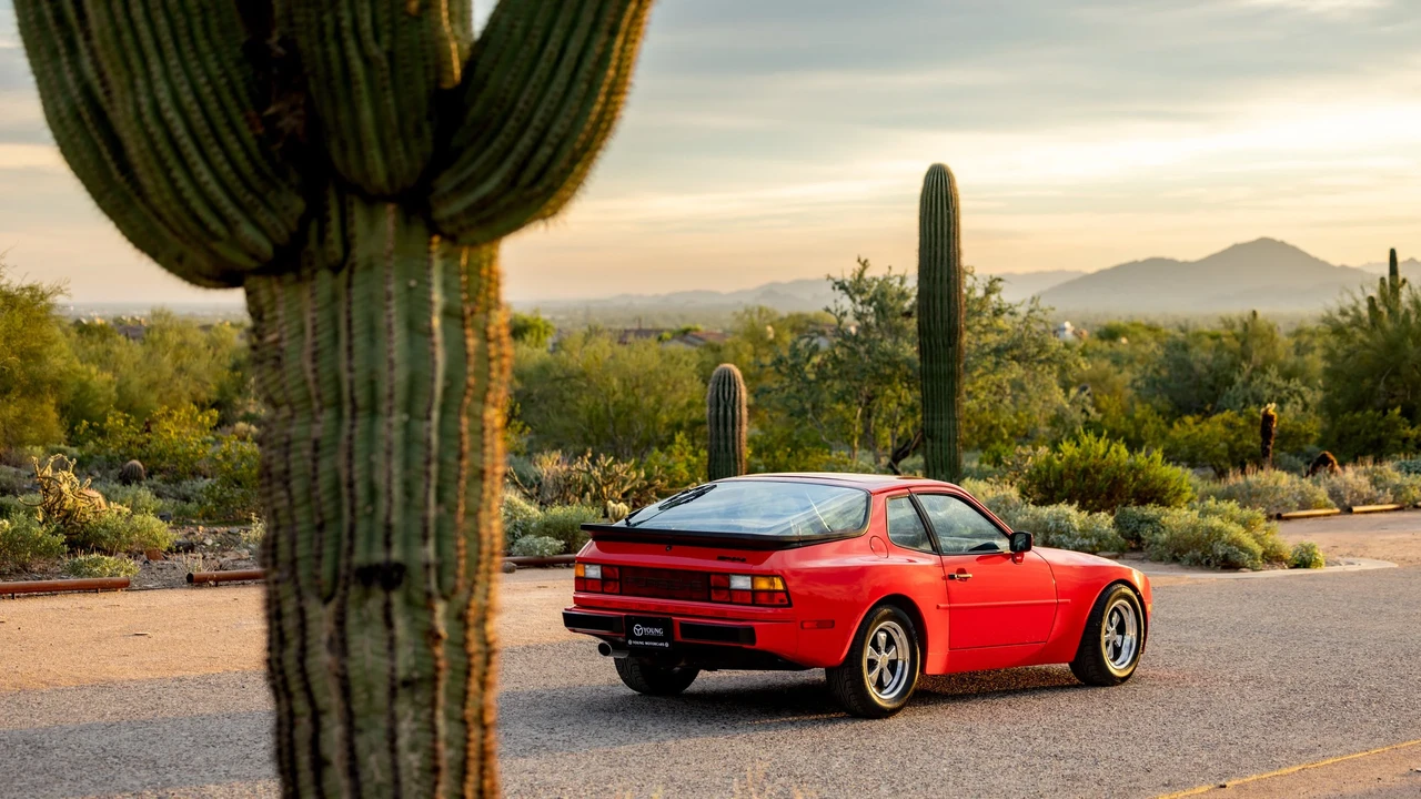1984 Porsche 944 - Image 10 of 21