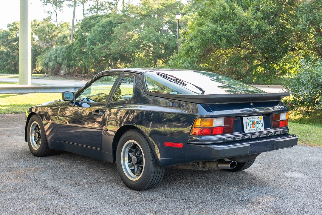 1984 Porsche 944 - Image 6 of 31