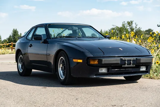 1984 Porsche 944 5-Speed