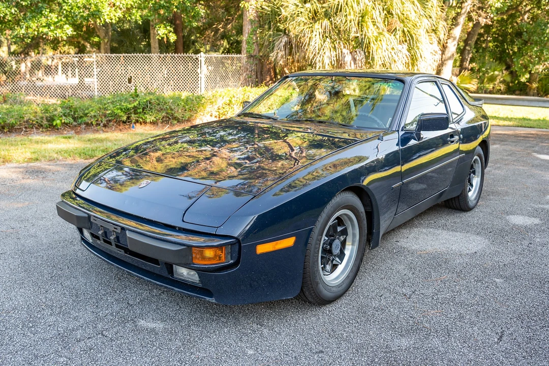 1984 Porsche 944 - Image 9 of 31