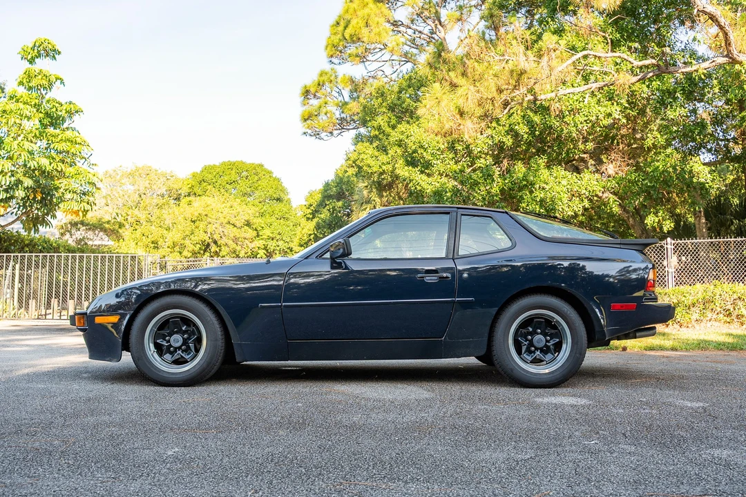 1984 Porsche 944 - Image 7 of 31
