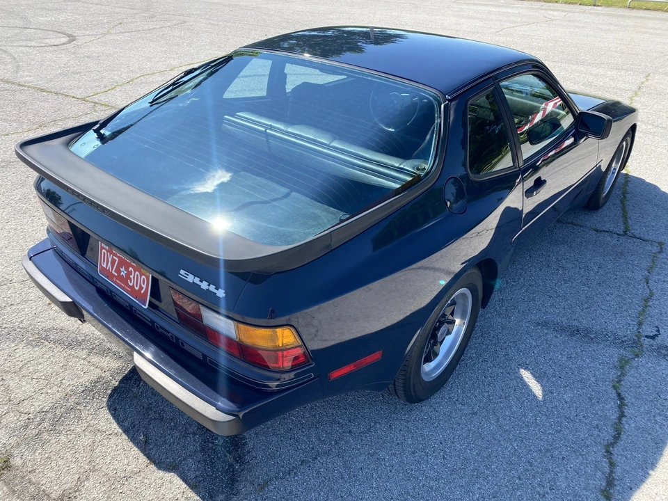 1984 Porsche 944 - Image 8 of 31