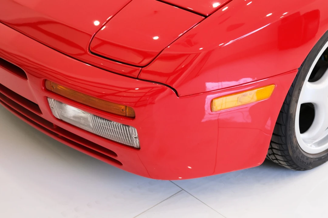 1984 Porsche 944 - Image 19 of 31