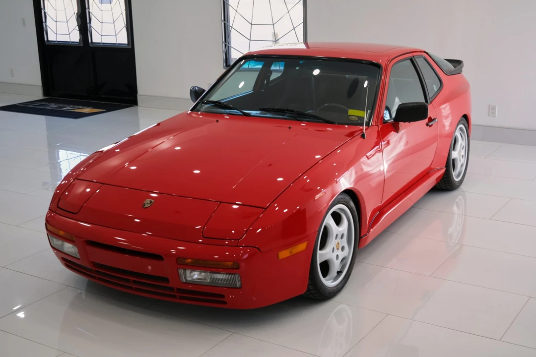1984 Porsche 944 - Image 6 of 31