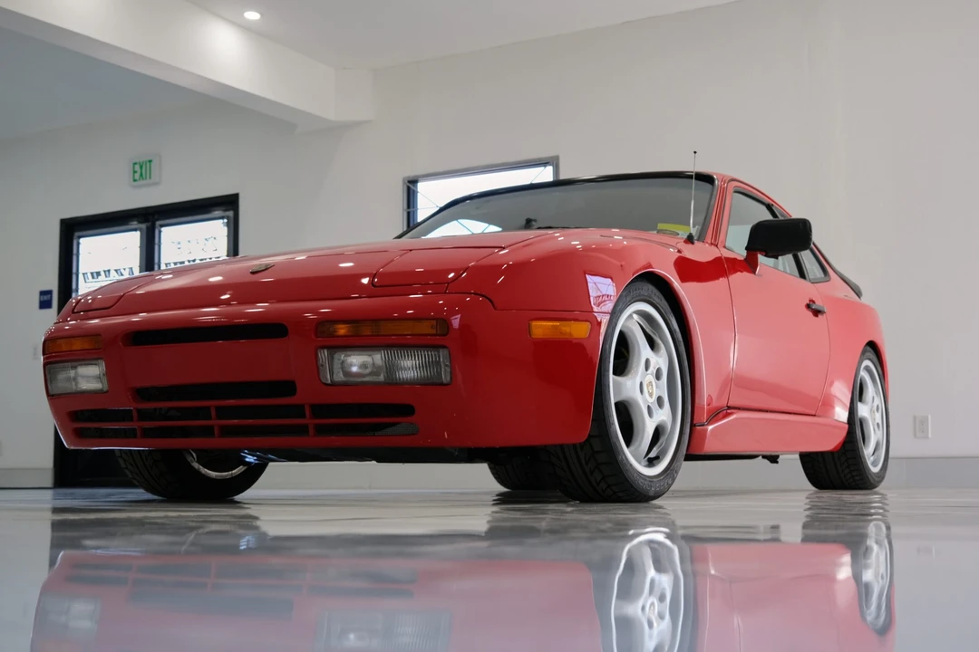 1984 Porsche 944 - Image 5 of 31