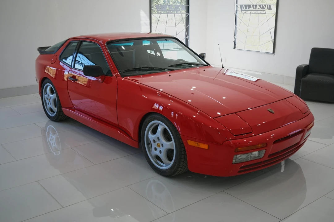 1984 Porsche 944 - Image 2 of 31