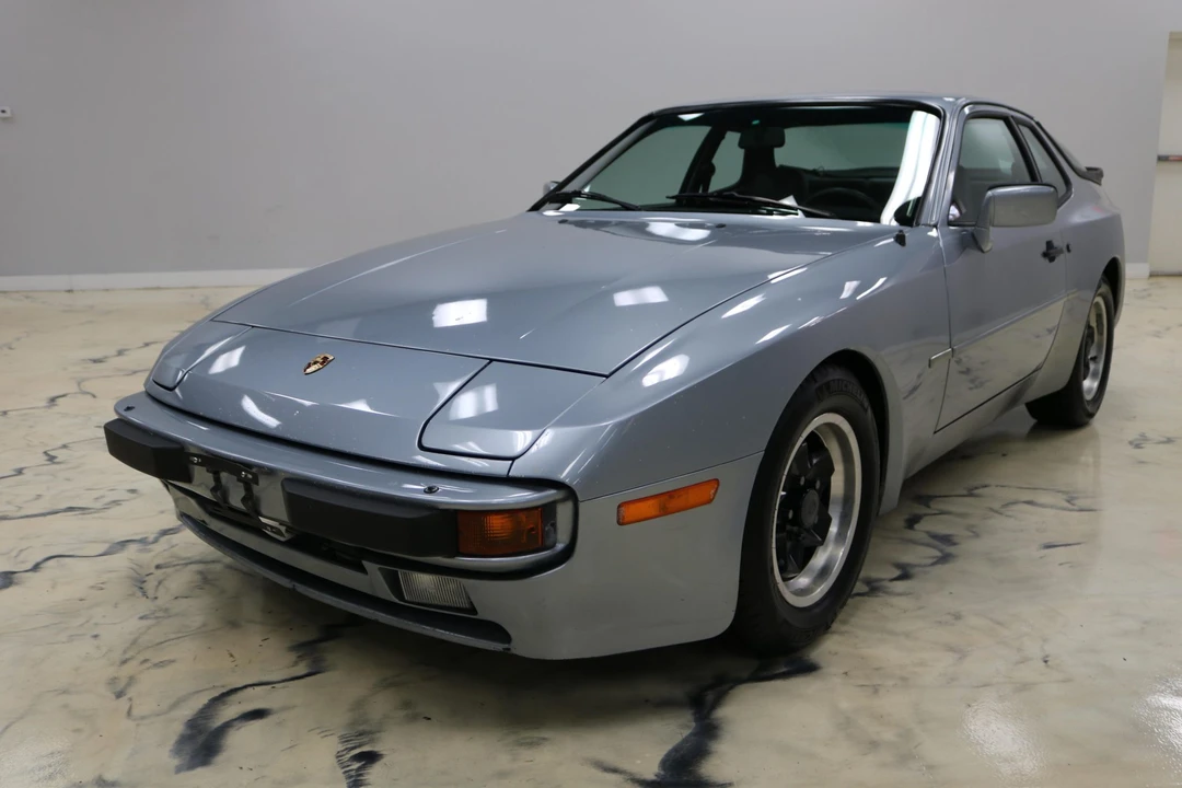 1984 Porsche 944 - Image 4 of 31