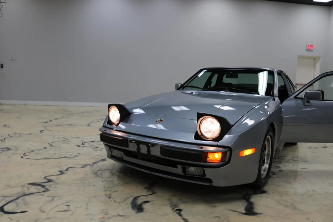1984 Porsche 944 - Image 15 of 31
