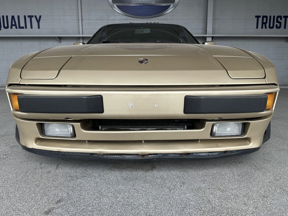 1984 Porsche 944 - Image 20 of 31