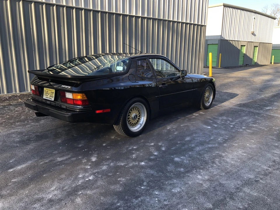 1984 Porsche 944 - Image 19 of 31