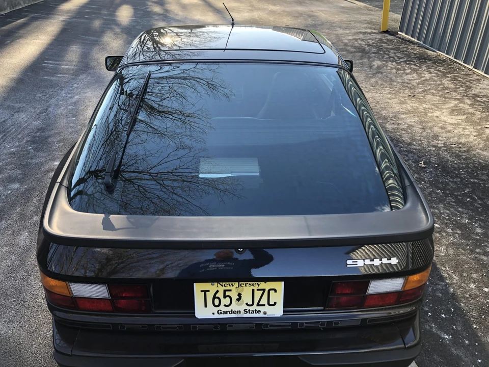 1984 Porsche 944 - Image 15 of 31