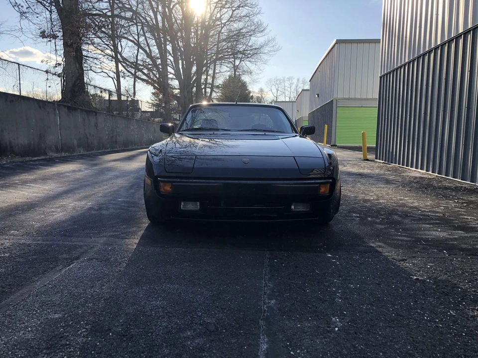 1984 Porsche 944 - Image 26 of 31