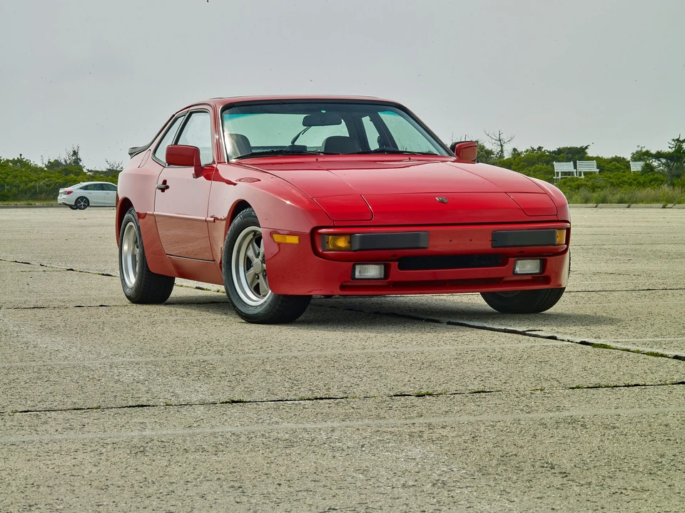 1984 Porsche 944 - Image 21 of 31