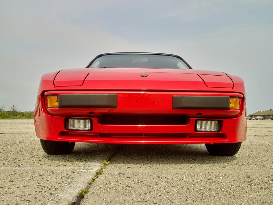 1984 Porsche 944 - Image 25 of 31