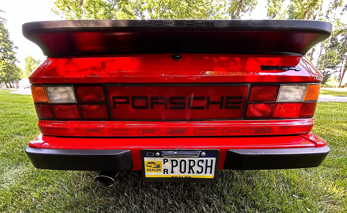 1984 Porsche 944 - Image 19 of 31