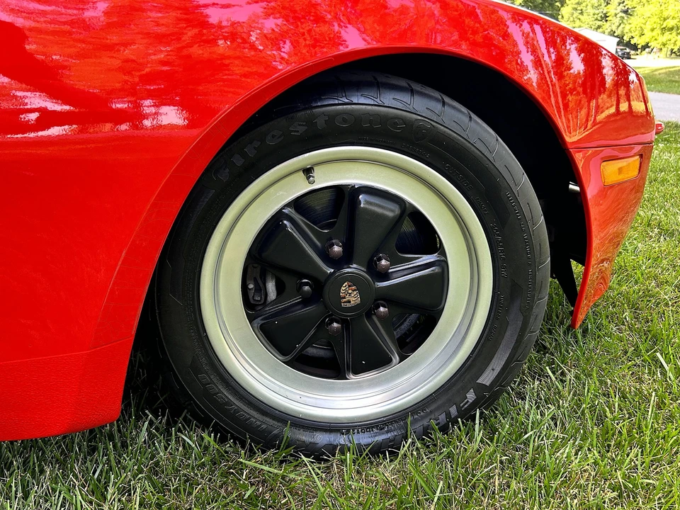 1984 Porsche 944 - Image 29 of 31