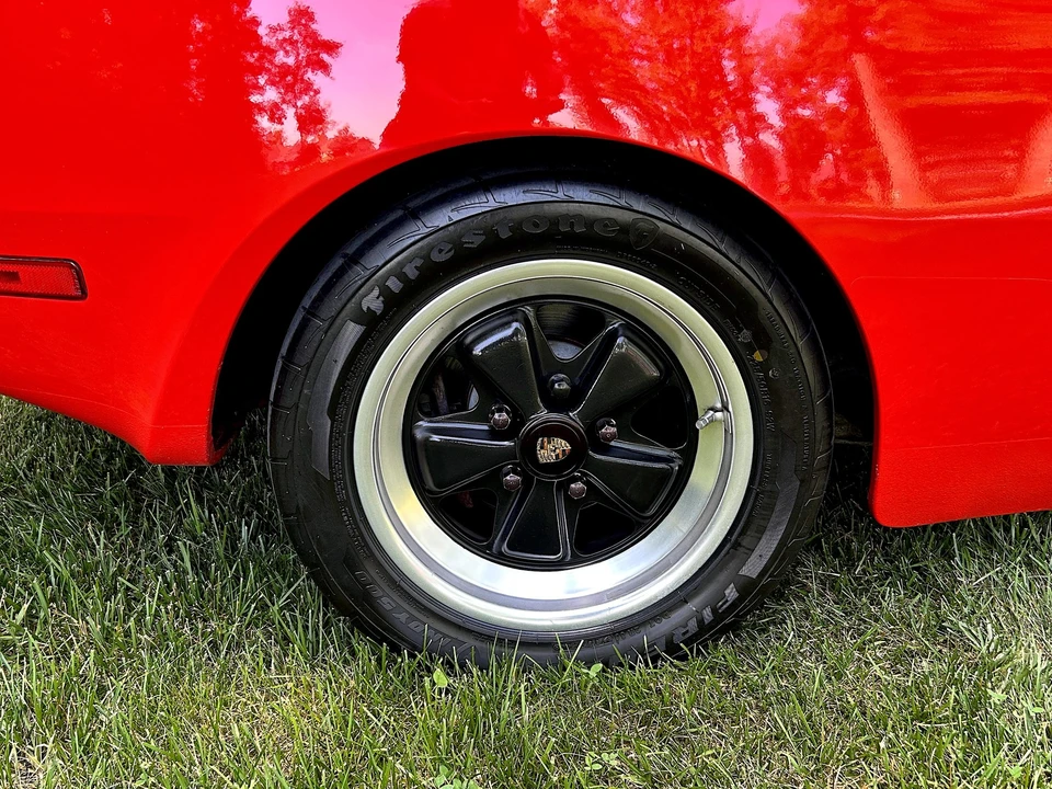 1984 Porsche 944 - Image 28 of 31