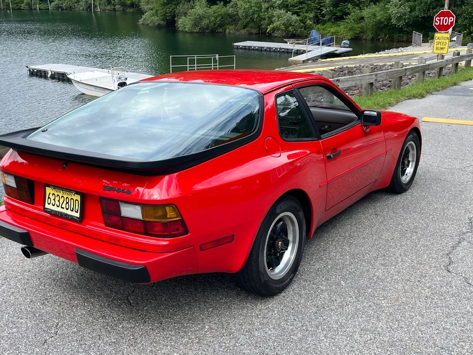 1984 Porsche 944 - Image 11 of 31