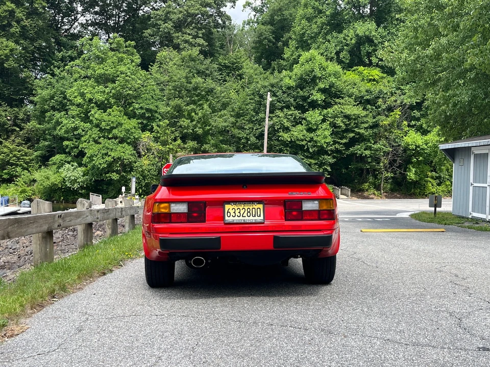 1984 Porsche 944 - Image 13 of 31