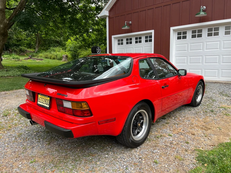 1984 Porsche 944 - Image 9 of 31