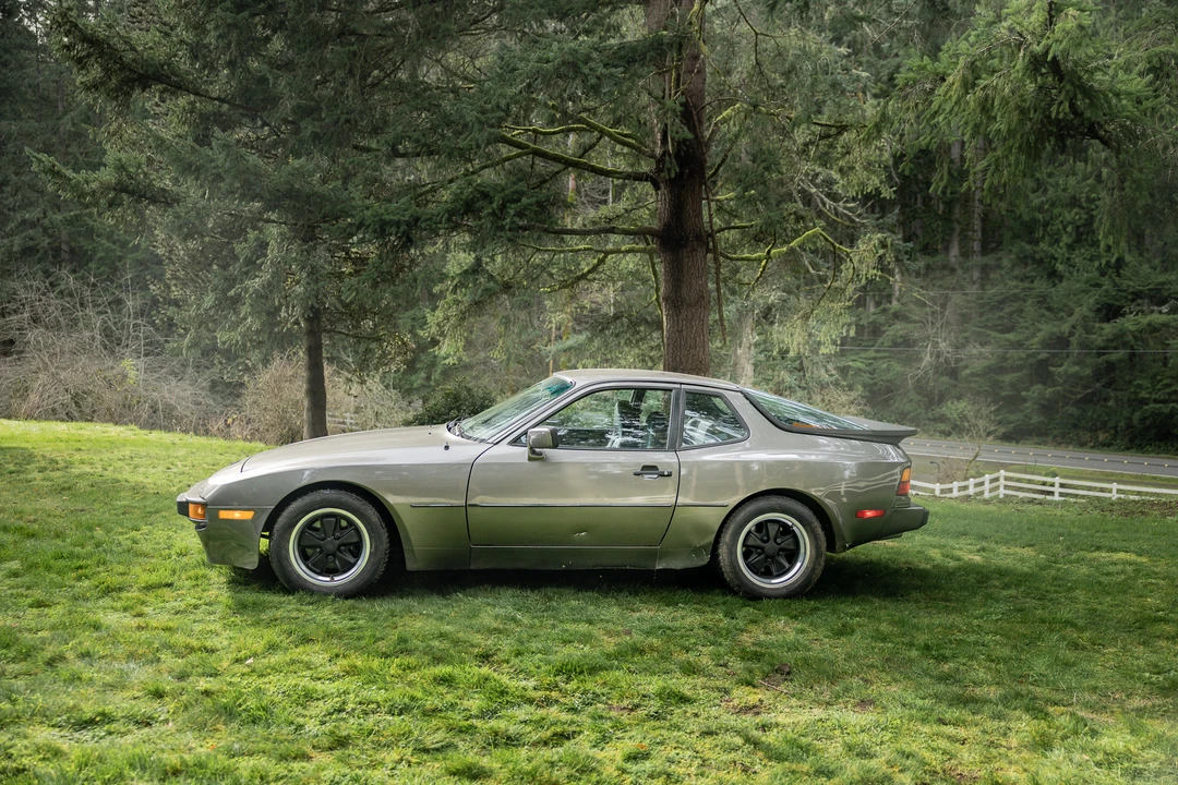 1984 Porsche 944 - Image 10 of 31