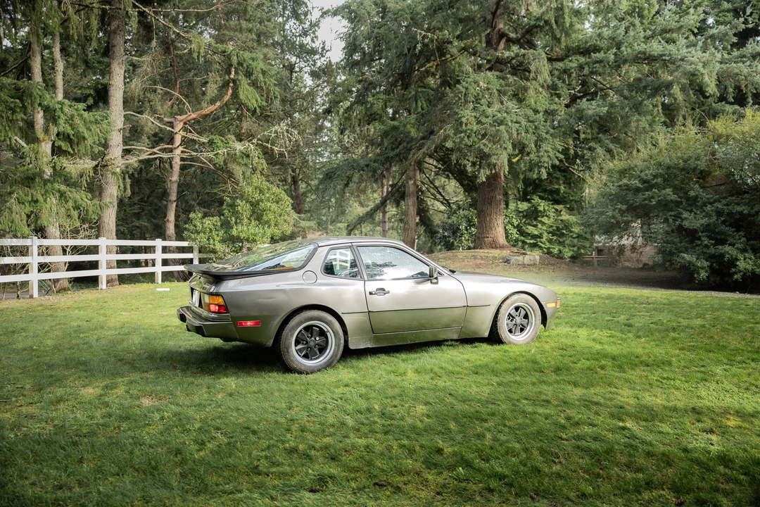 1984 Porsche 944 - Image 19 of 31