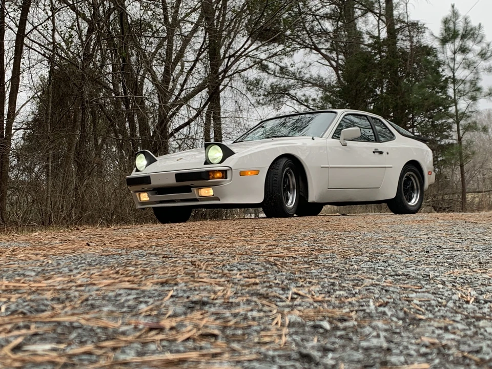 1984 Porsche 944 - Image 13 of 31