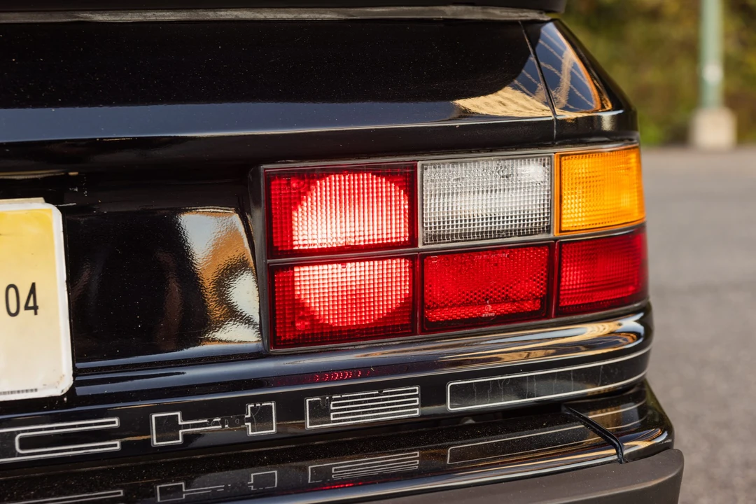 1984 Porsche 944 - Image 21 of 31