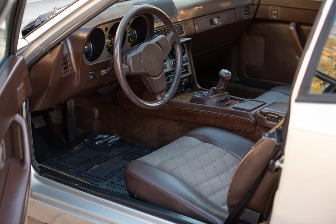 1984 Porsche 944 - Image 28 of 31